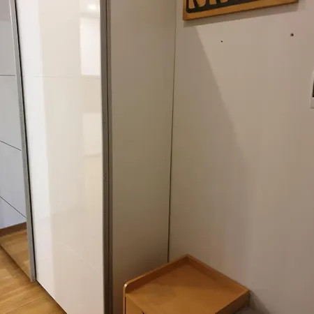 Appartement Maly W Zieleni Blisko Jeziora